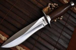 Cuchillo de caza personalizable Perkins Knives 5