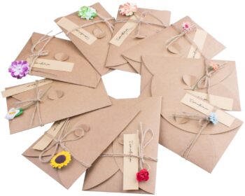 Tarjeta de felicitación retro hecha a mano en kraft y decorada con flores secas - ZeWoo 4