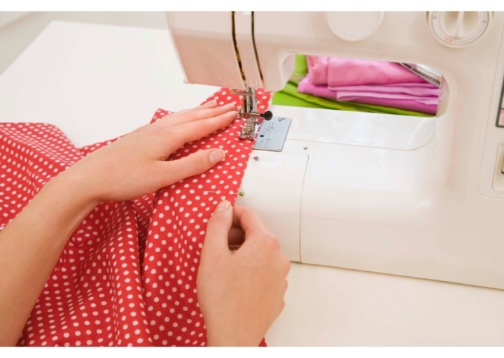 Las mejores máquinas de coser electrónicas 9