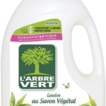 Detergente líquido con jabón vegetal L'ARBRE VERT 9
