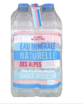 Agua mineral embotellada de los Alpes 2