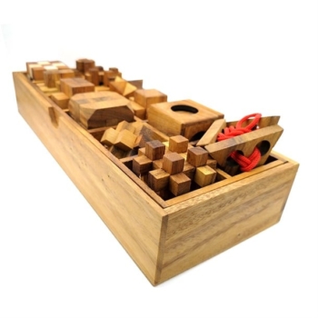 La caja de madera con 12 rompecabezas 85